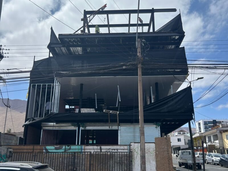 Edificio Completo uso comercial y habitacional
